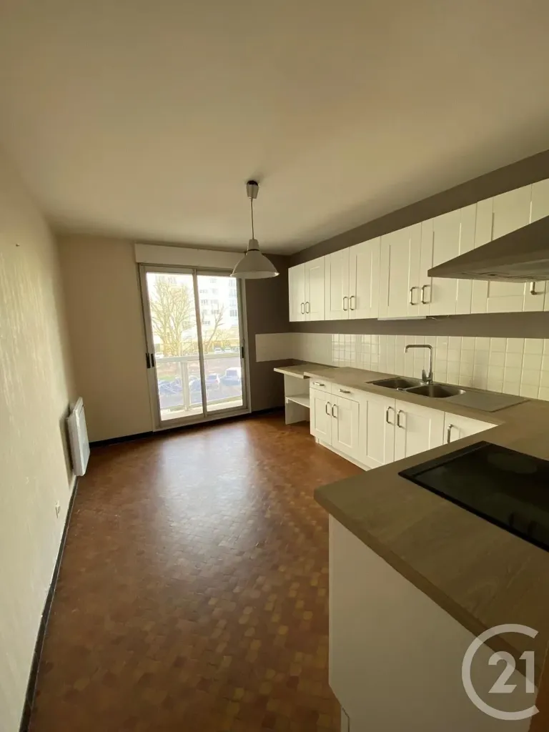 Cuisine - Appartement F4 avec Balcon et Parking à Olivet