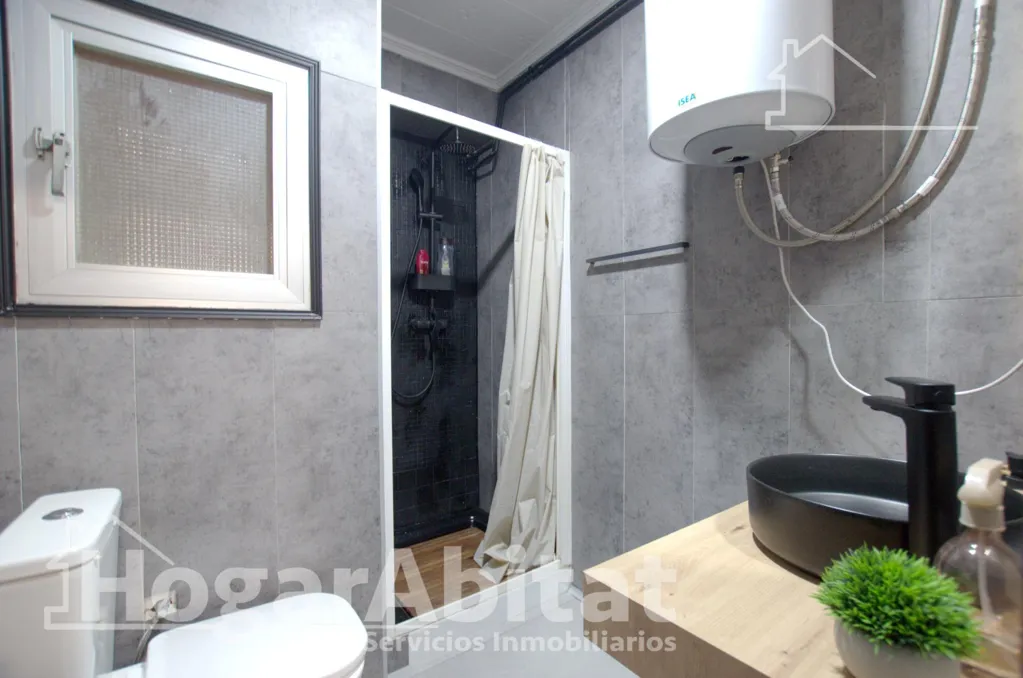 Salles de bain - Reformed Apartment with Balcony near Cullera Centre