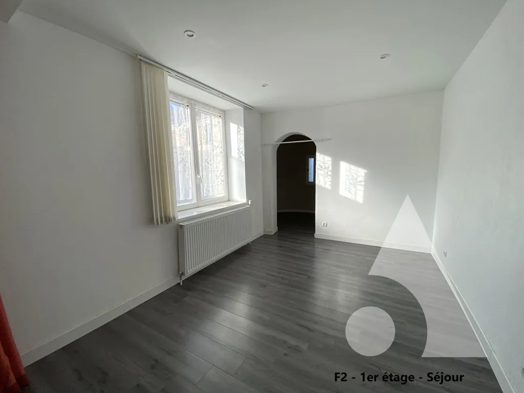 Toad - Multi-Unit Property with Garden in Valley de l'Automne