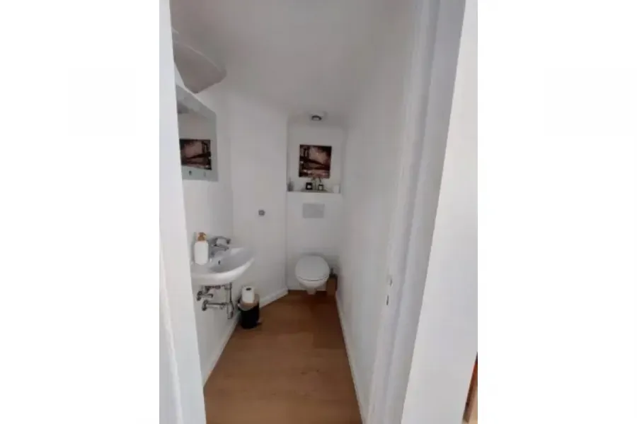 Vannitoad - Duplex Apartment with Terrace in Eupen