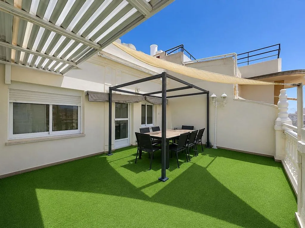Terrace - Apartment with Terrace in Sant Francesc