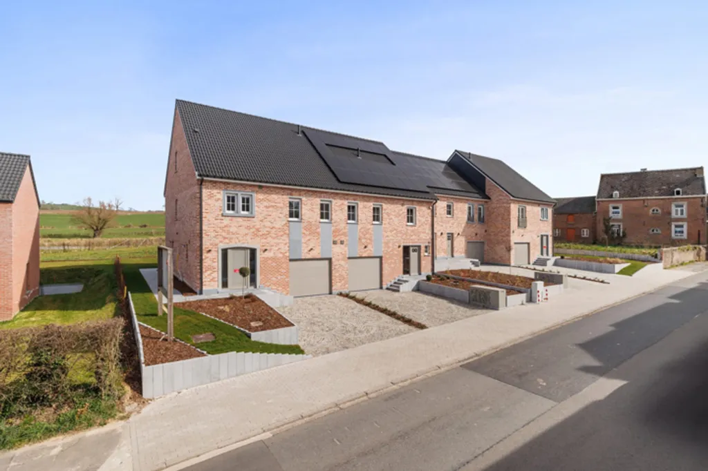 Välivaade - New House with Solar Panels in Aubel