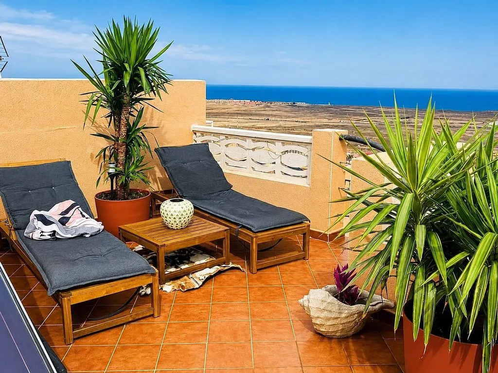 Terrasse - Villa with Pool on Golf Course in Antigua