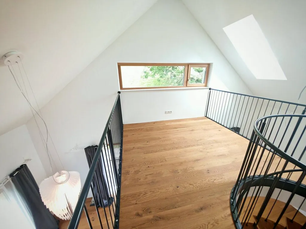 Toad - Maisonette Apartment with Terrace in Goldegg Centre