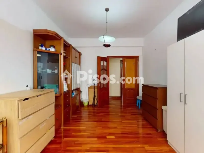 Esik - Apartment with Lift in Bilbao