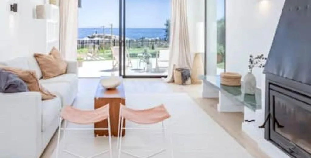 Séjour - Seaside Villa with Private Beach in Estepona
