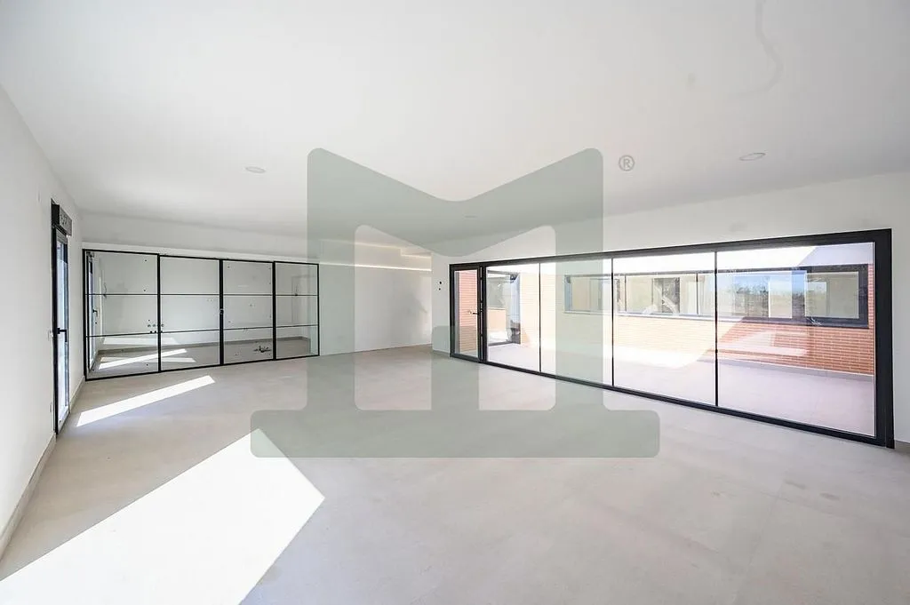 Elutuba - Modern Detached House with Pool in Griñón