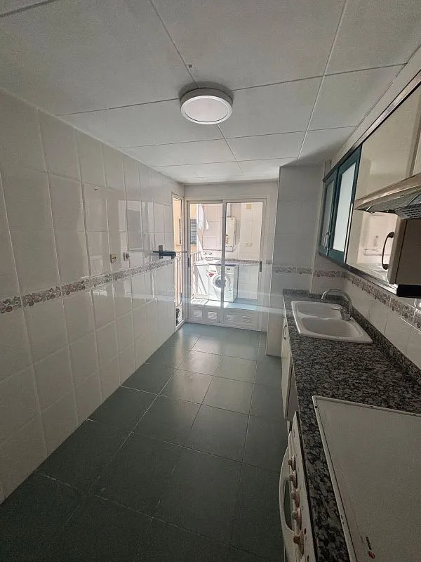 Cuisine - Apartment with Balcony and Lift in Safranar
