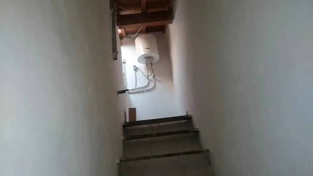 Toad - Two-Level Apartment with Private Resede in Cerreto Guidi