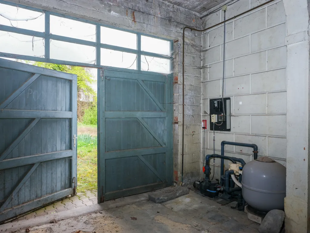 garage