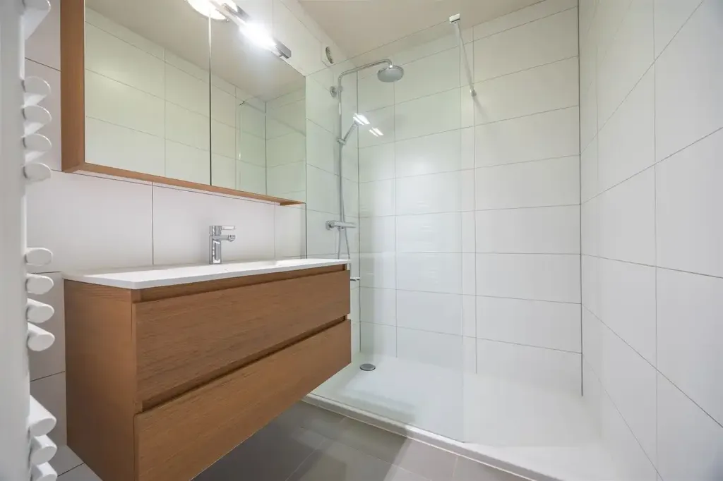 Bathrooms - Renovated Apartment with Sea View in Sun Beach
