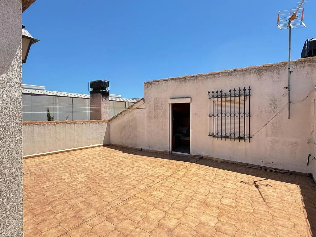 Terrass - Chalet with Pool and Terrace in La Puebla