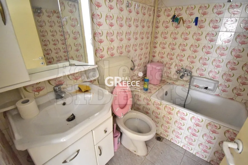 Vannitoad - Apartment with Sea View in Loutraki