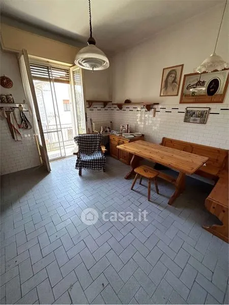 Salle à manger - Bifamiliar with Garden in Longastrino