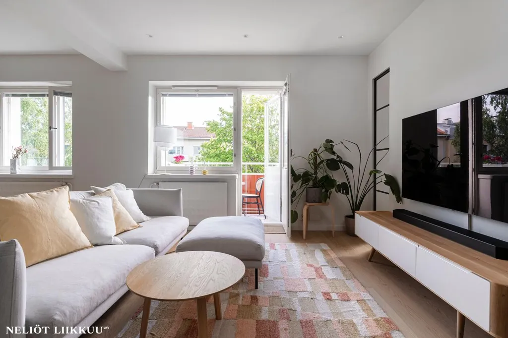 Séjour - Modern Apartment with Balcony in Hermanni