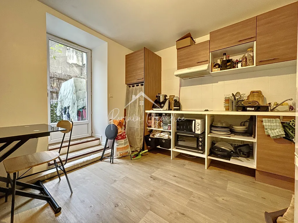 Köök - Six-Unit Investment Property in Millau Centre