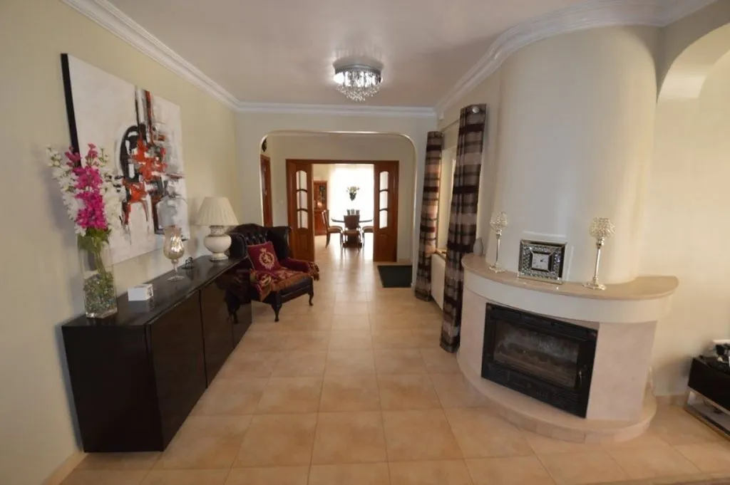 Esik - Luxury Villa with Pool in Cabo Roig, Valencia