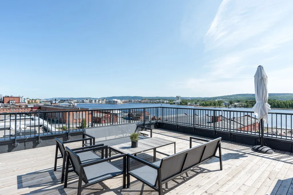 Terrazza - Modern Flat with City Proximity in Munksjöstaden