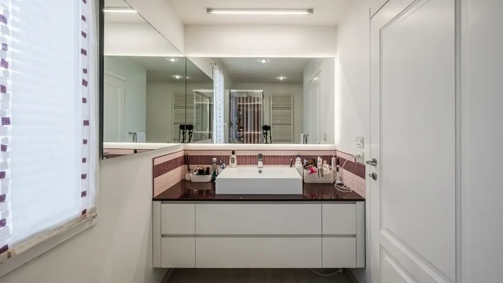 Bagni - Luxury Villa with Pool in Pianoro, Emilia-Romagna