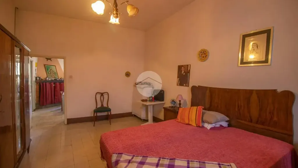 Magamistoad - Quadruplex with Balcony in Montebuono Historic Centre
