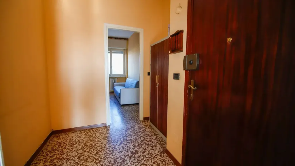 Esik - Bright Apartment with Mountain View in Montanaro