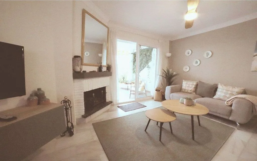 Elutuba - Ground Floor Apartment with Pool in Mijas Pueblo