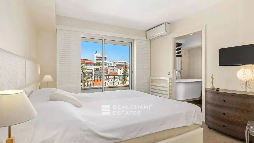 Magamistoad - Luxury Apartment with Sea View in Cannes