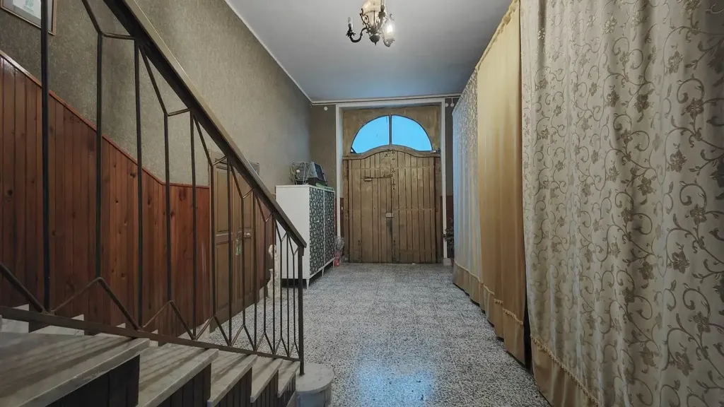 Entrée - Three-Bedroom Apartment with Terrace in Serino