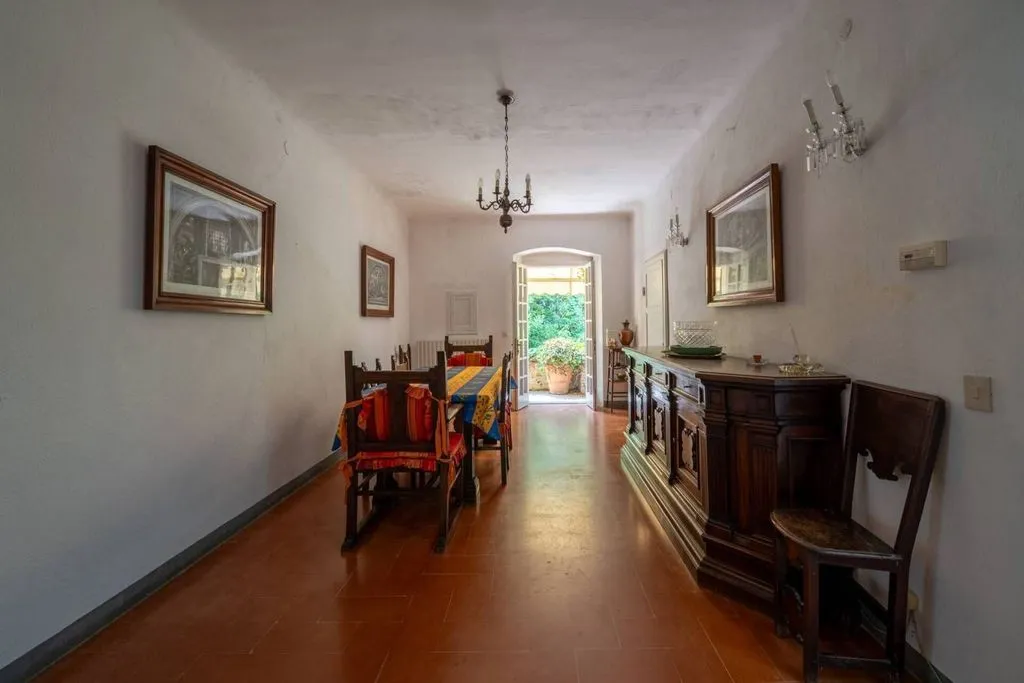 Söögituba - Napoleonic Villa with Pool in Livorno Hills