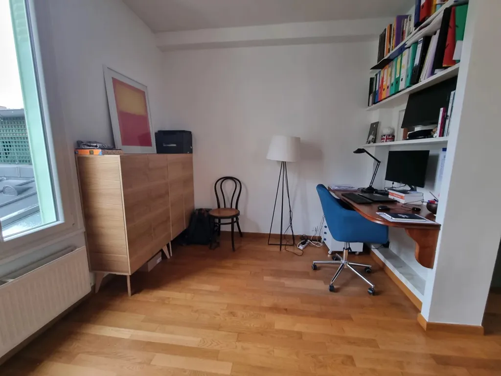 Kabinet - 5-Bedroom House with Garden in Croissy Centre