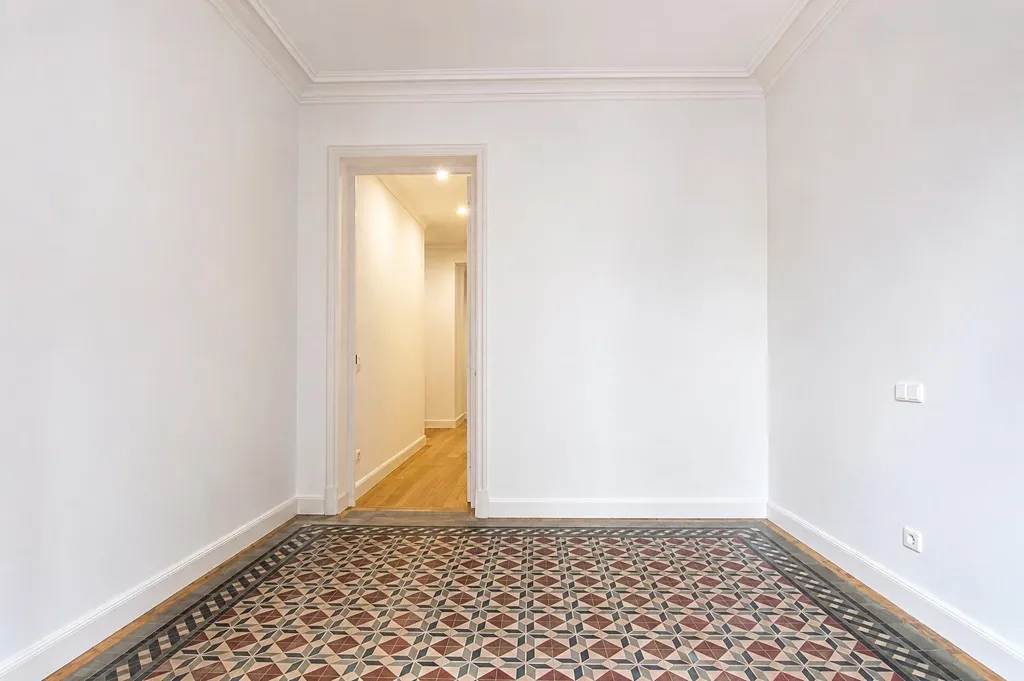 Toad - Charming Flat with Balcón in Madrid's Centro