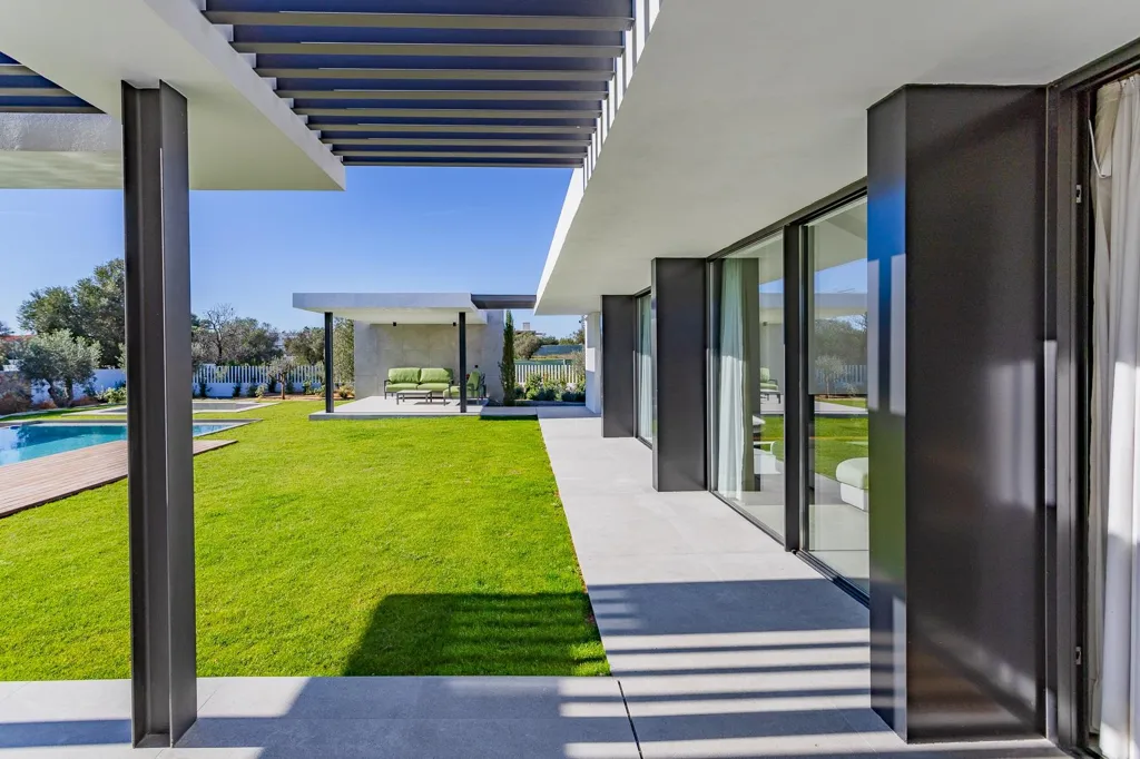 Terrazza - Modern Villa with Pool in Vilamoura