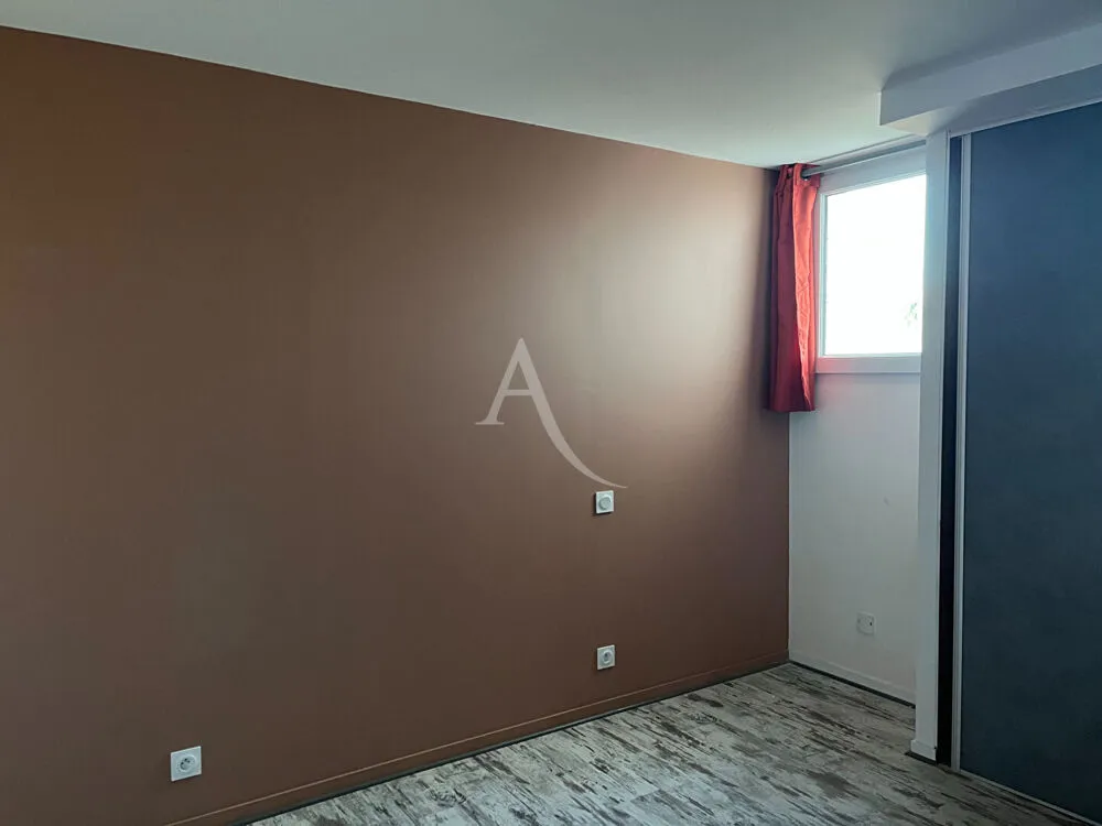 Pièces - Appartement Meublé 3 Pièces à la Vendée