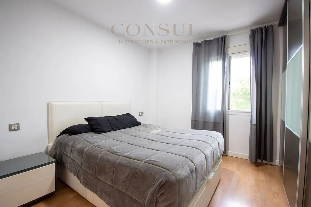 Chambres - 3-Bedroom Apartment with Balcony in La Banda