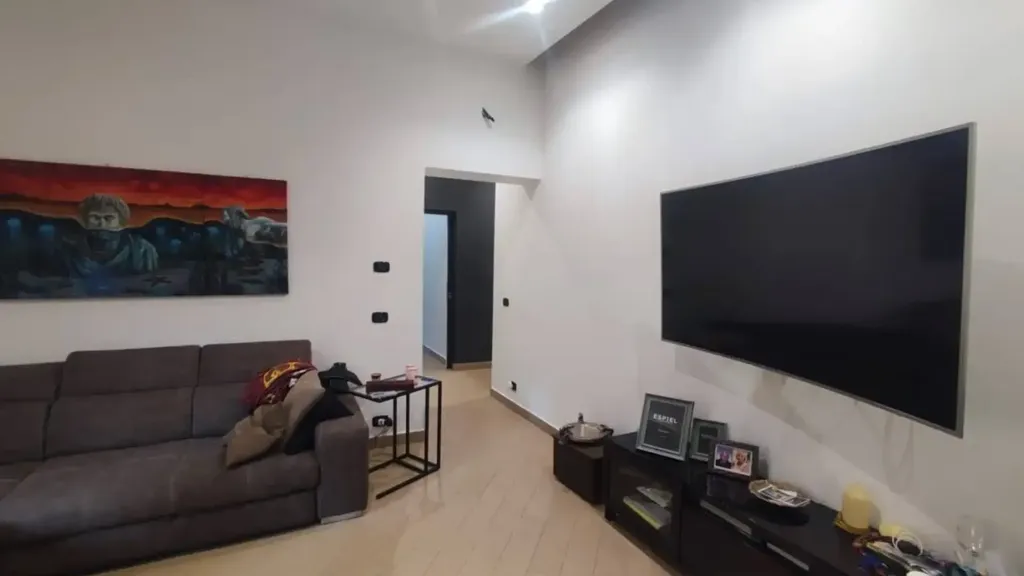 Elutuba - Modernised Two-Bedroom Apartment in Messina