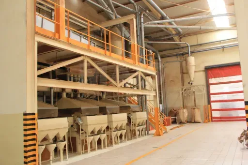 Toad - Large Industrial Unit in Gavião Industrial Zone