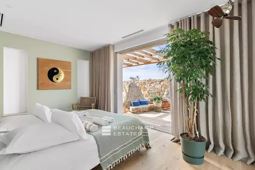Chambres - Villa de Luxe avec Piscine à Valbonne