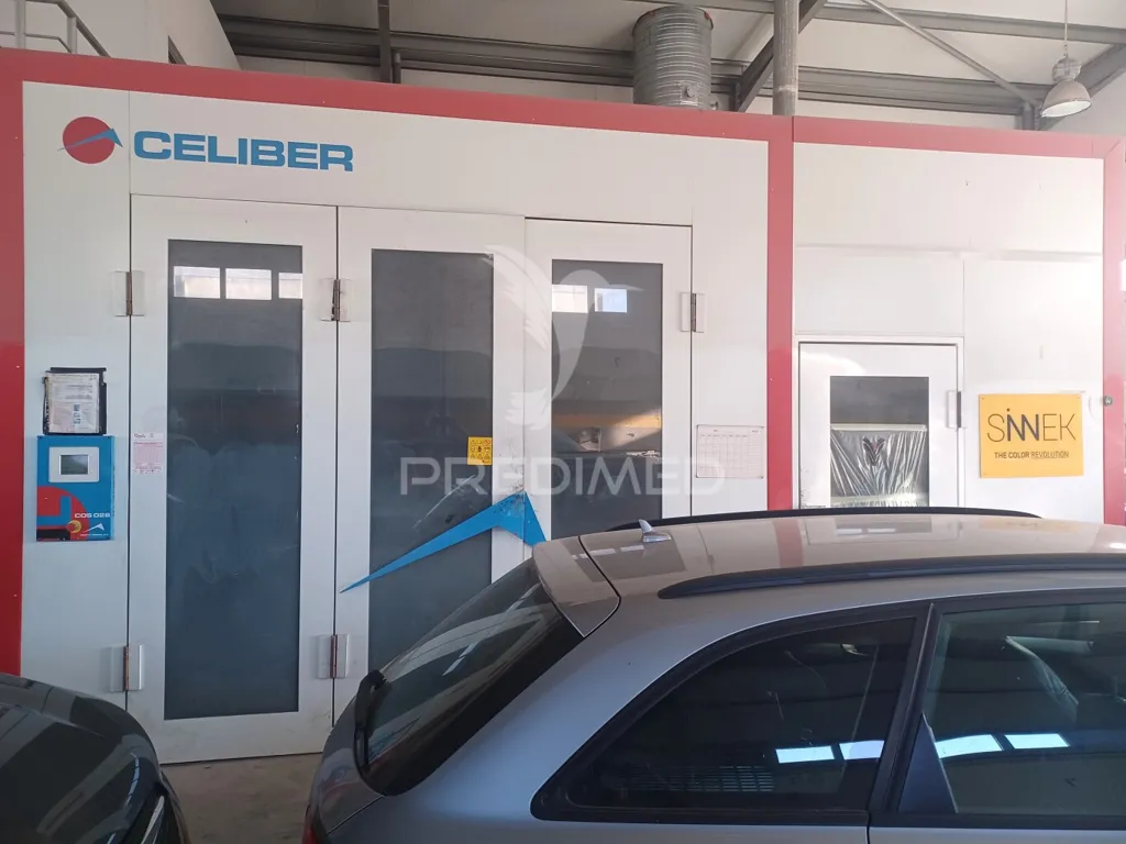 Garage - Equipped Workshop in Campo Maior Industrial Zone