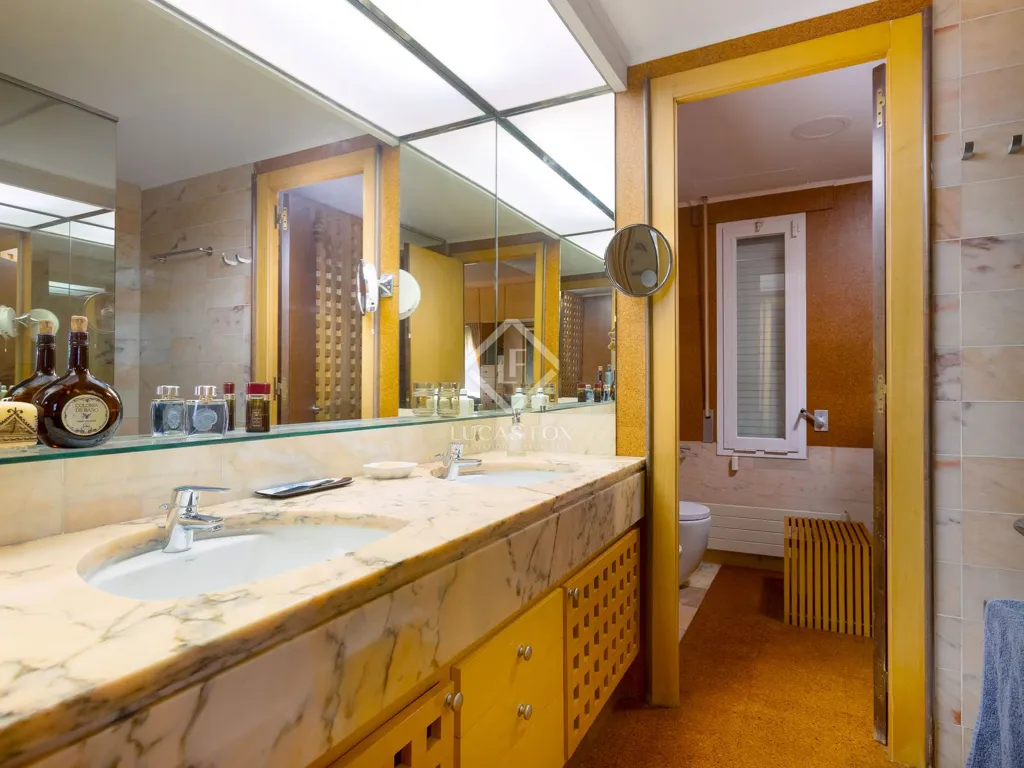 Salles de bain - Luxury Villa with Sea View in Premià de Dalt