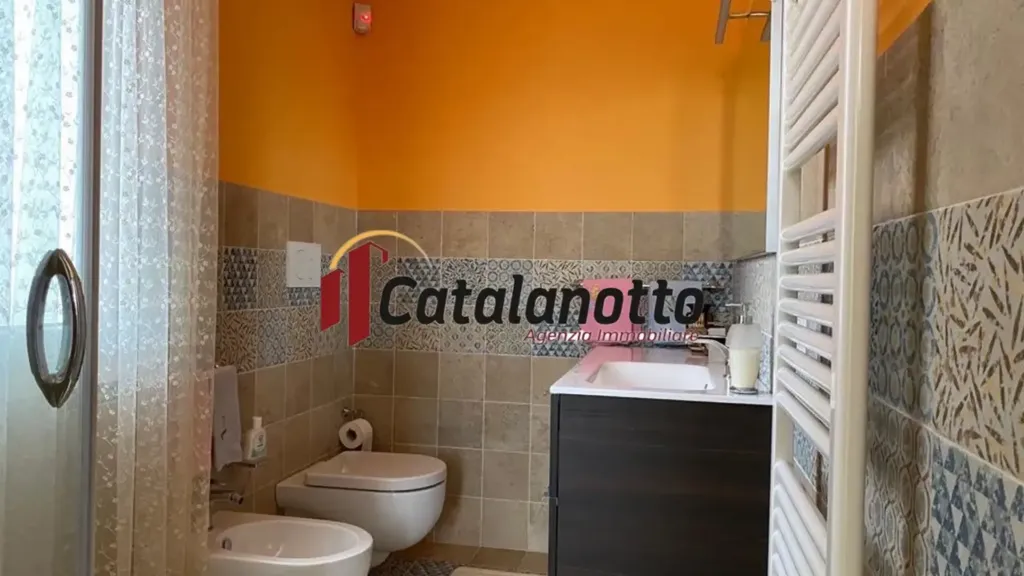 Bathrooms - Villa with Olive Grove in Castelvetrano