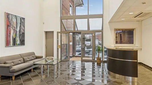 Esik - Office Space with Kitchen in Brøndby