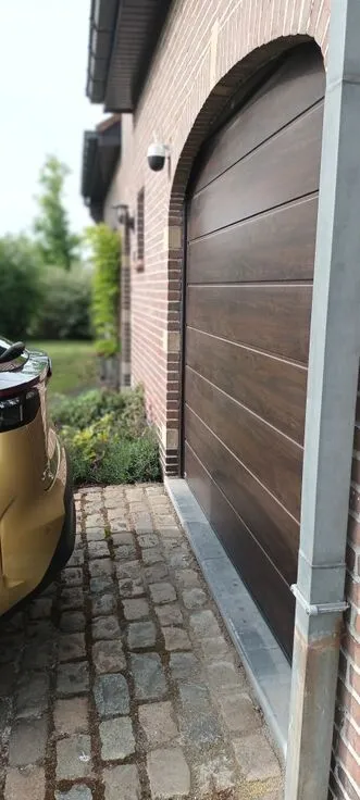 Extérieur - Villa Spacieuse avec Jardin dans un Quartier Résidentiel