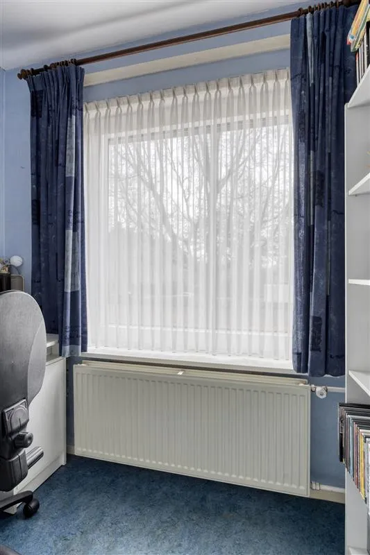 Kabinet - 1950s Semi-Detached House with Garden in Burghplan, Eindhoven