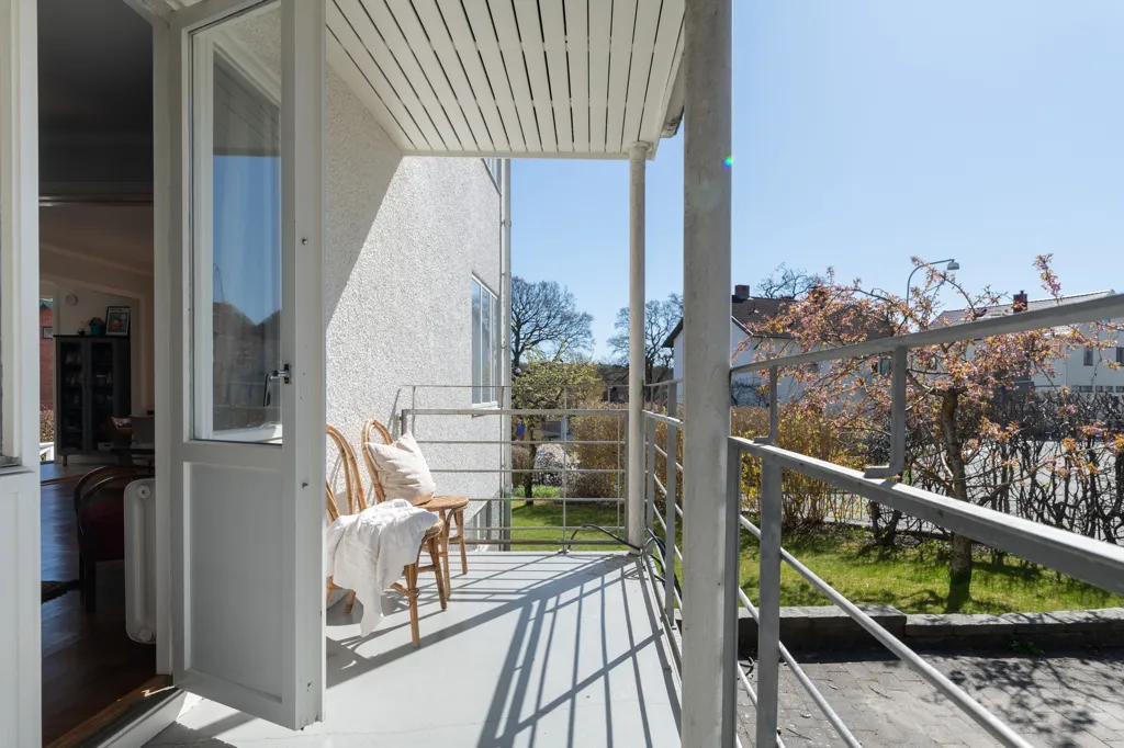 Balcone - Funkis Villa with Garden in Örgryte