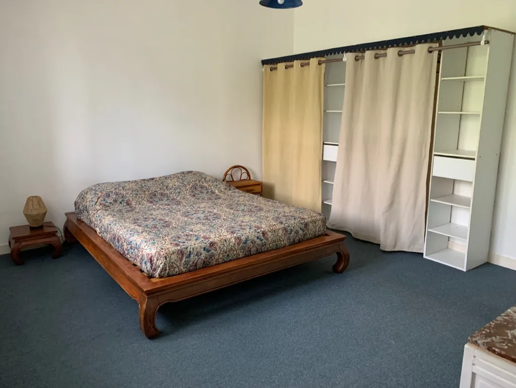 Camere da letto - 3-Bedroom Apartment with Parking in Niort