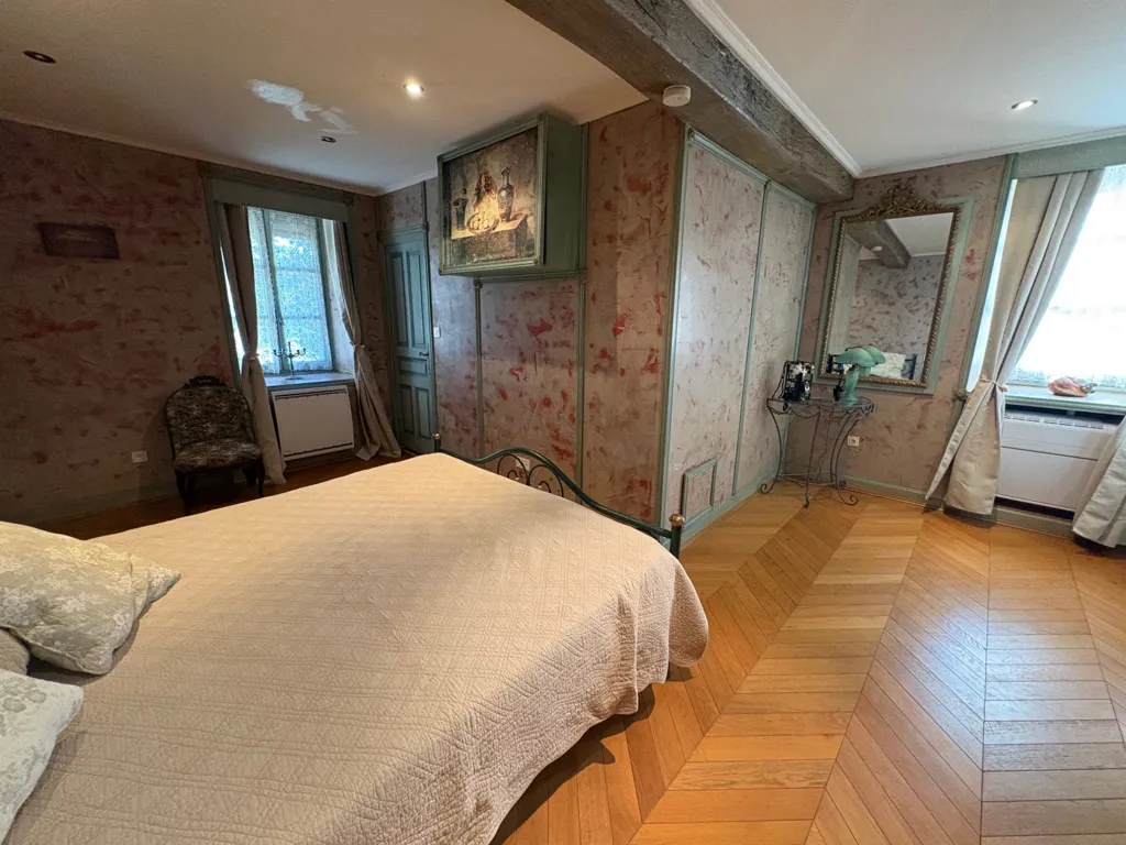 Chambres - Château sur Parc avec Garage à Montseveroux