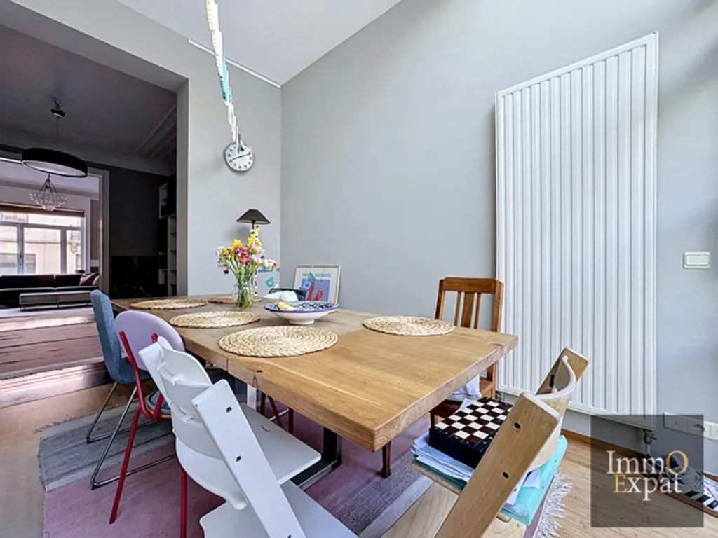 Salle à manger - Maison 5 Chambres avec Jardin et Terrasse à Etterbeek