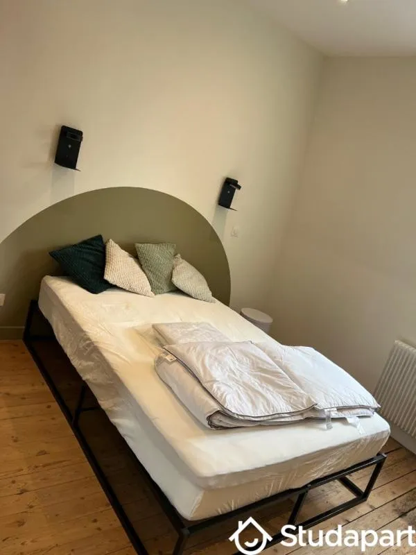 Chambres - Chambre Meublée dans Colocation à Paris