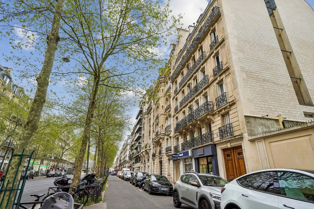 Välivaade - Luxury Apartment with Courtyard View in Paris 7