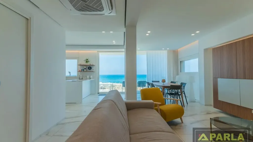 Séjour - Villa with Beach Access in Marina di Ragusa